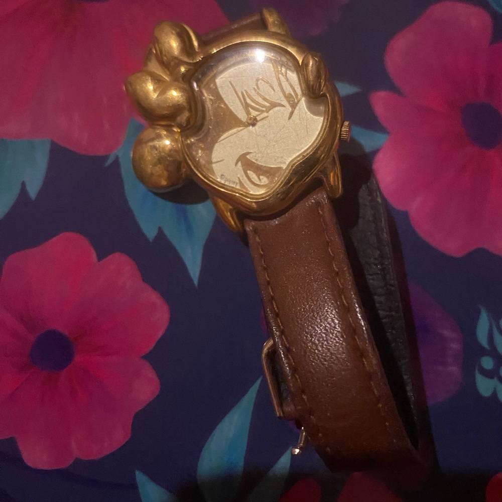 Lorus Mini Mouse Gold Watch